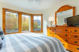 Village Condo 453, Jay Peak (2 bed)
