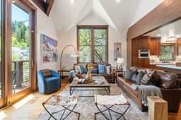 PC 5 BED - 136 DALY AVE