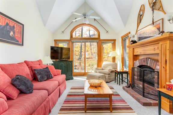 Village Townhouse 121, Jay Peak (5 bed)