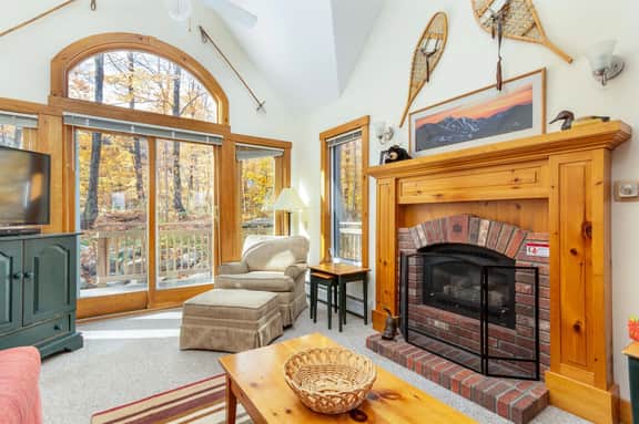 Village Townhouse 121, Jay Peak (5 bed)