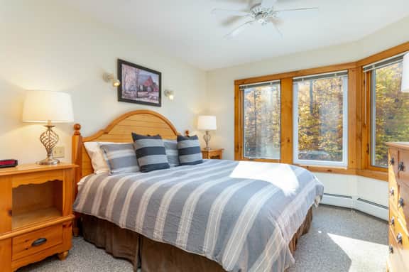 Village Condo 453, Jay Peak (2 bed)
