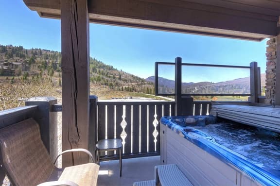 DV 2 bed - Red Stag Lodge 302