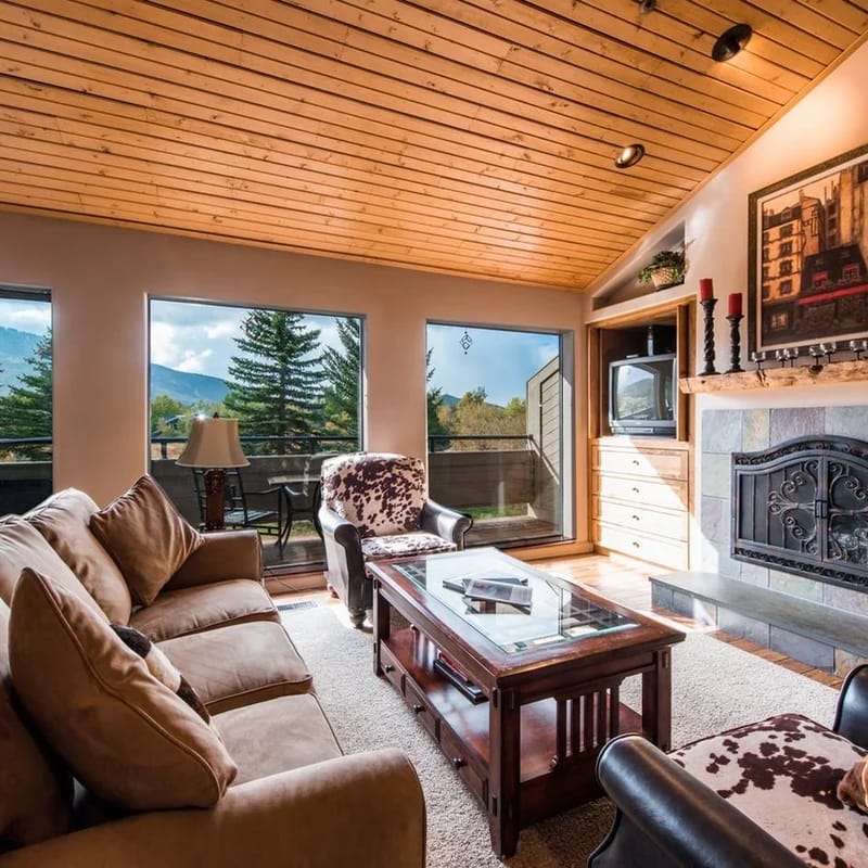 PC 4 bed - 2165 Fenchurch Drive